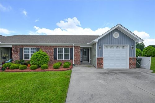 6702 Allendale Dr, Archdale, NC, 27263-4550 | Card Image