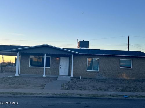 1017 Wyatt Dr, El Paso, TX, 79907-1522 | Card Image