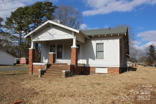 1724 Lowder St, Albemarle, NC, 28001-4427 | Card Image