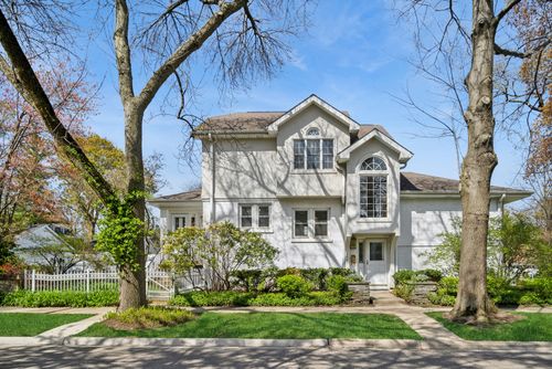 554 Brier St, Kenilworth, IL, 60043-1063 | Card Image