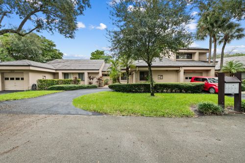 9212 Chelsea Dr N, Plantation, FL, 33324-6203 | Card Image