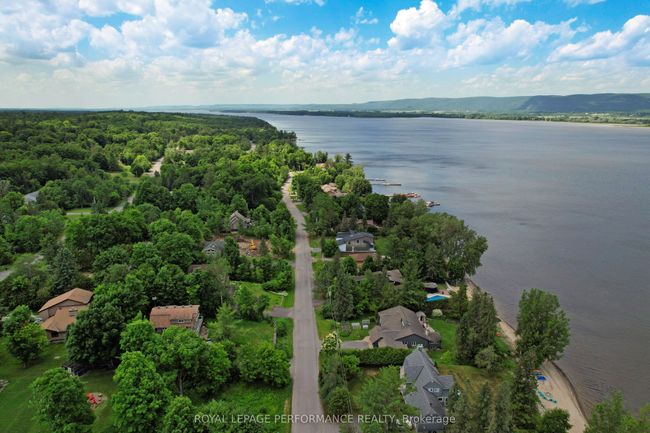 1141 Julia Crt, House other with 3 bedrooms, 3 bathrooms and 7 parking in Dunrobin ON | Image 44