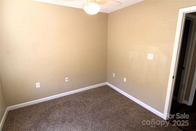 2043 Shady Pond Dr, Townhouse with 3 bedrooms, 2 bathrooms and null parking in Lake Wylie SC | Image 17