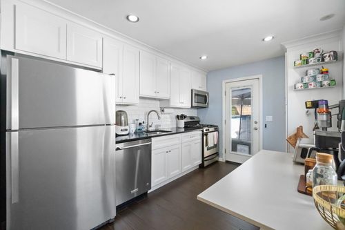 340 Marsan Dr, Carlstadt, NJ, 07072-1743 | Card Image