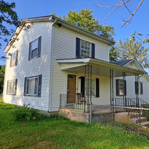 616 N Edgewood Dr, Muncie, IN, 47303-4250 | Card Image