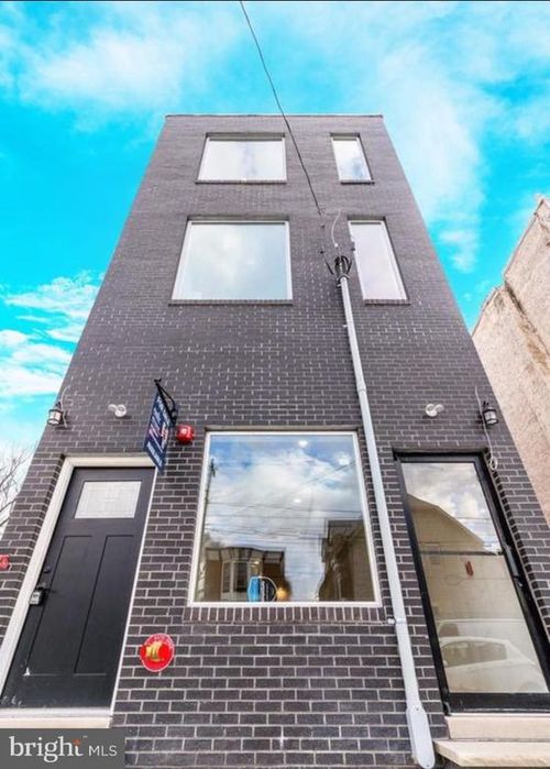 5534 Woodland Ave, PHILADELPHIA, PA, 19143-5631 | Card Image