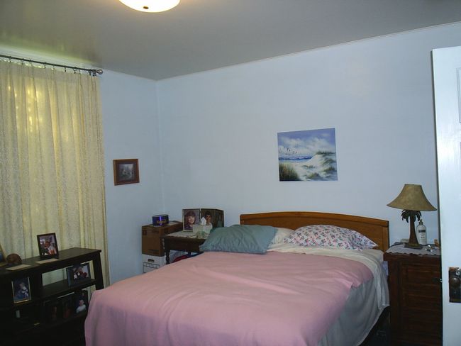 View of bedroom | Image 20