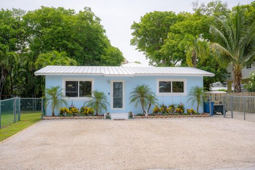 768 Musa Dr, Key Largo, FL, 33037-2749 | Card Image