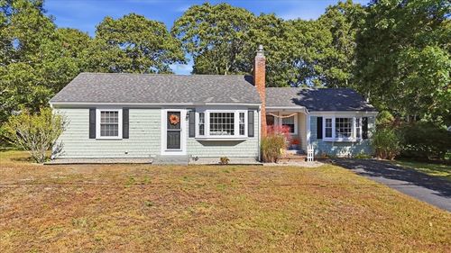 32 Scholl Av, Yarmouth, MA, 02673 | Card Image