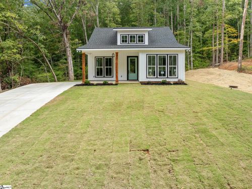 920 Canterbury Way, Westminster, SC, 29693-5629 | Card Image