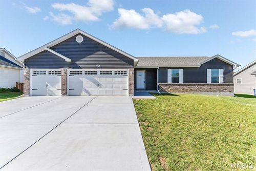 133 Wakefield Dr, Wright City, MO, 63390-3701 | Card Image