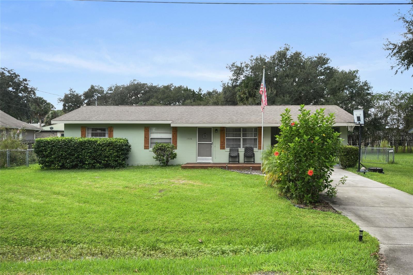 Center St, Deland, FL 32720