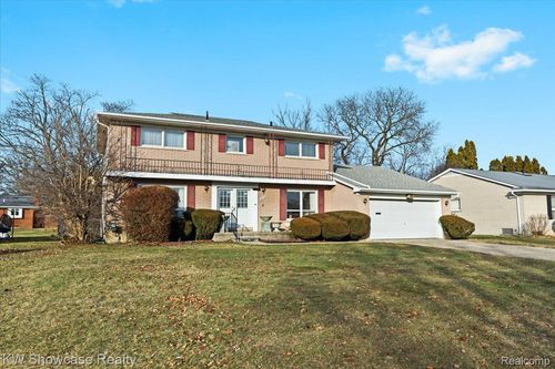 17174 Shervilla Pl, Southfield, MI, 48075-1931 | Card Image