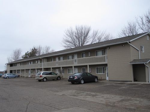 1380 Heritage Dr, New Richmond, WI, 54017-2505 | Card Image