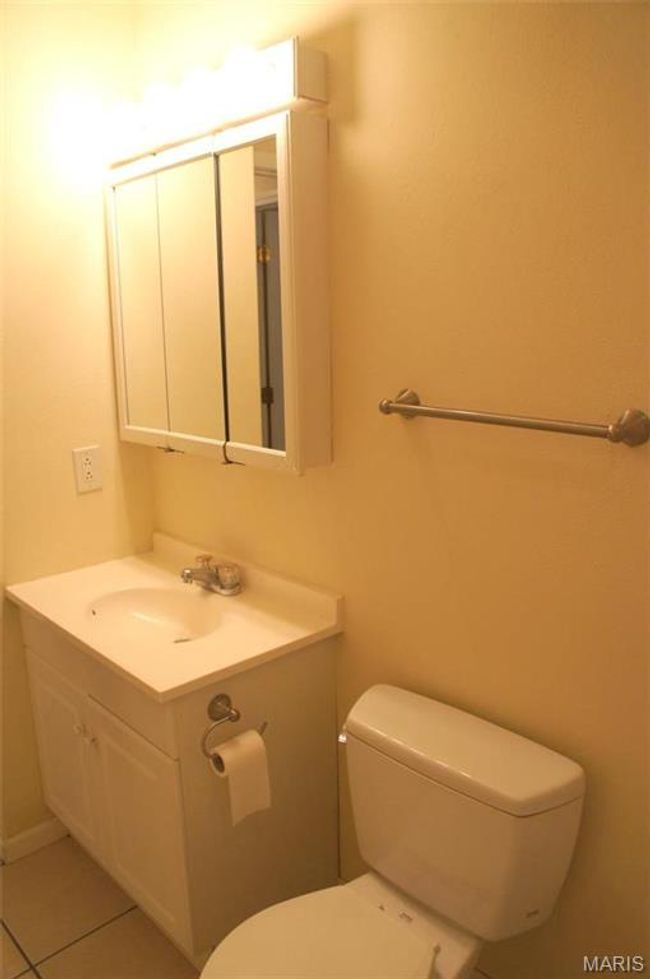 617 W Madison St, House other with 4 bedrooms, 2 bathrooms and 1 parking in O Fallon IL | Image 12