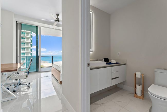 H1201 - 3100 N Ocean Dr, Condo with 2 bedrooms, 3 bathrooms and null parking in Riviera Beach FL | Image 28