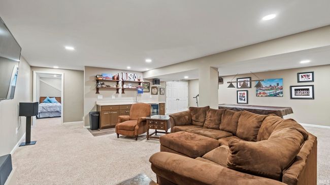 8215 Post Oak Ct, House other with 5 bedrooms, 3 bathrooms and null parking in Fort Wayne IN | Image 27