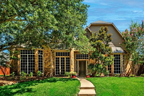 10904 Amelina Ln, Frisco, TX, 75035-7677 | Card Image
