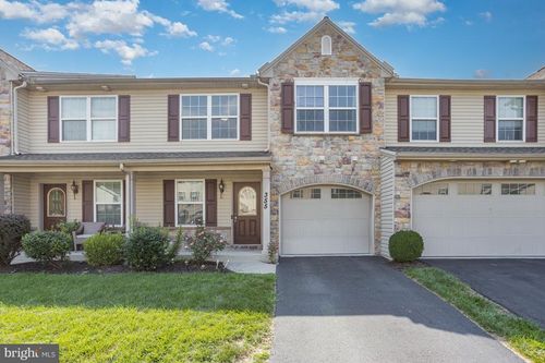 355 Weatherstone Dr, NEW CUMBERLAND, PA, 17070-2881 | Card Image