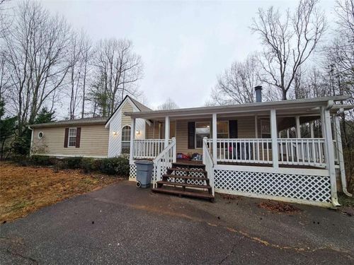 141 Friar Tuck Trl N, Murrayville, GA, 30564-6906 | Card Image