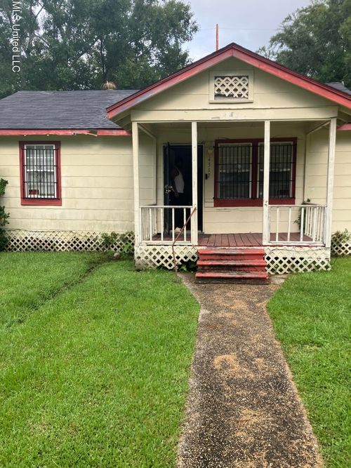 4312 Charles St, Moss Point, MS, 39563-5422 | Card Image