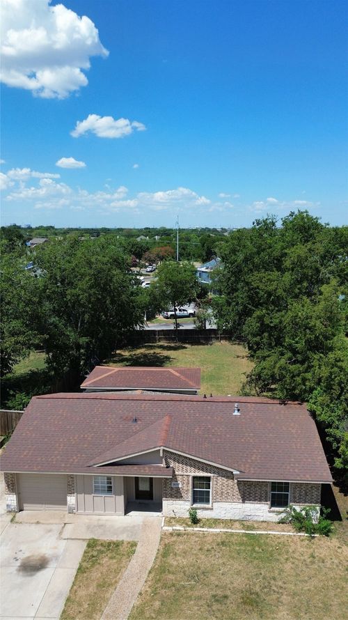1609 Running River Rd, Garland, TX, 75044-7279 | Card Image