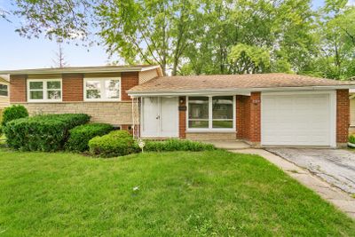 2706 Turtle Creek Drive, House other with 3 bedrooms, 2 bathrooms and 3 parking in Hazel Crest IL | Image 2