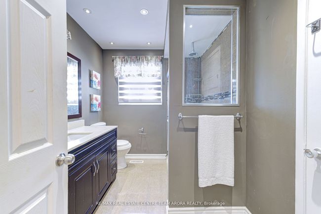 18 Abell Dr, House attached with 4 bedrooms, 3 bathrooms and 2 parking in Brampton ON | Image 23
