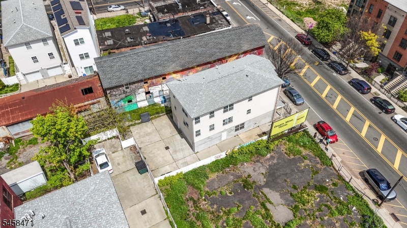 Residential Lease in Newark City 3