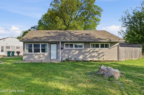 4911 Woodcock Cir, Louisville, KY, 40213-2331 | Card Image