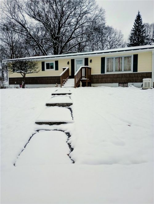 133 Gilmore Dr, Kennerdell, PA, 16374-1917 | Card Image