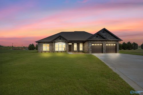 32 Abington Dr, Trinity, AL, 35673-6229 | Card Image