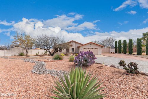 4225 S Comanche Dr, Sierra Vista, AZ, 85650-8421 | Card Image