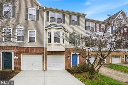 541 Highland Towne Ln, WARRENTON, VA, 20186-2624 | Card Image