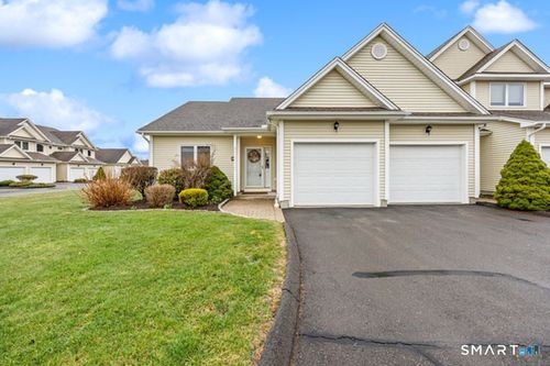 apt-5e-12 Spindle Hill Rd, Wolcott, CT, 06716-1742 | Card Image