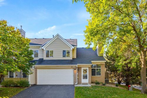 18061 Settlers Way, Eden Prairie, MN, 55347 | Card Image