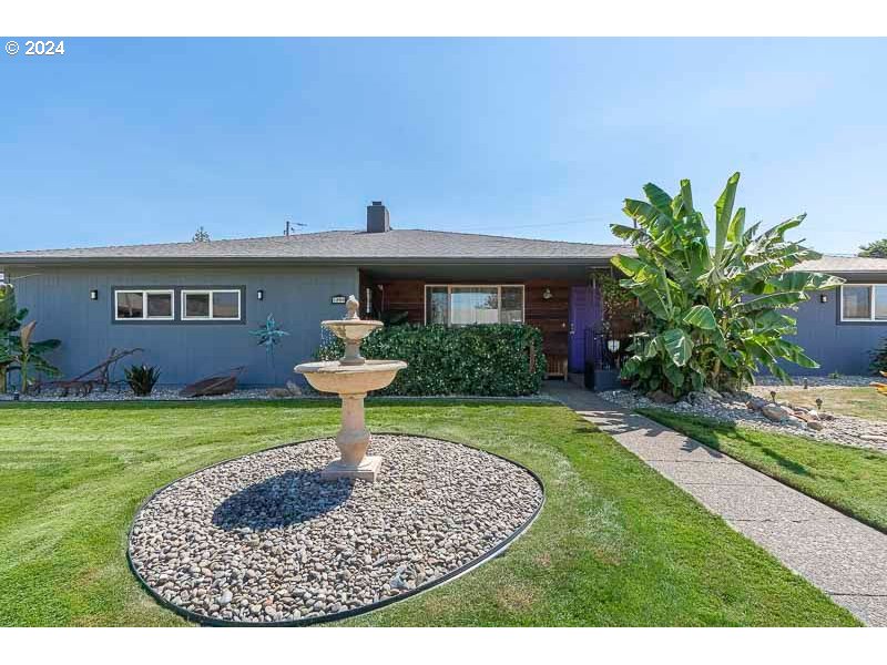 32nd Ave, Salem, OR 97301 #1