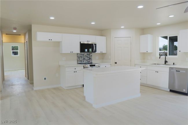 220 N David St, House other with 2 bedrooms, 2 bathrooms and null parking in Pahrump NV | Image 15