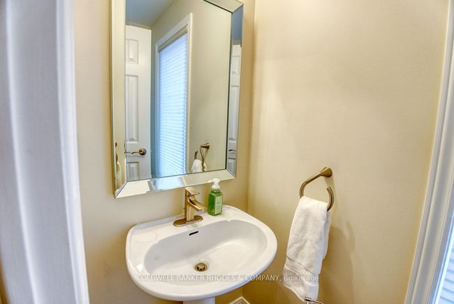 40 Blue Heron Crt, House other with 4 bedrooms, 4 bathrooms and 9 parking in Rockcliffe ON | Image 11