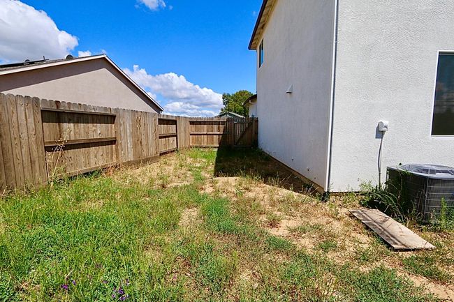2216 Rick Dr, House other with 5 bedrooms, 3 bathrooms and null parking in Linda CA | Image 21