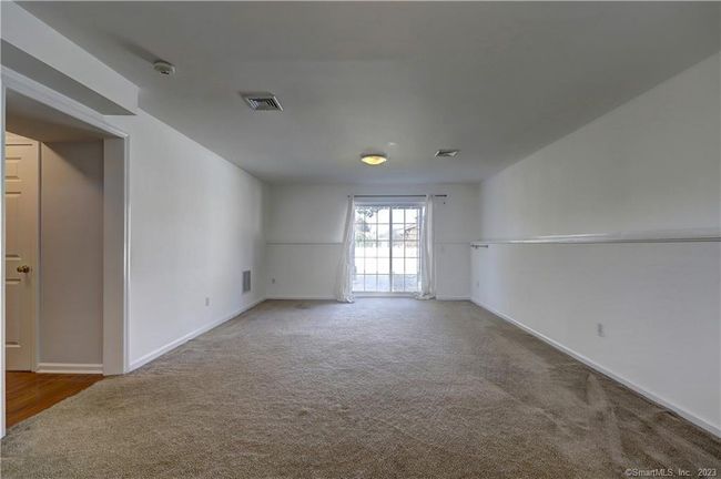 114 Meadow View Ter, House other with 3 bedrooms, 3 bathrooms and null parking in New Haven CT | Image 9