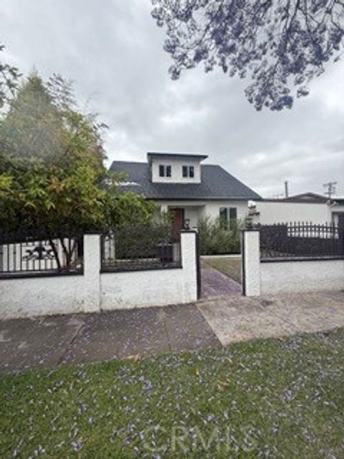 2623 Exposition Pl, Los Angeles, CA, 90018-4230 | Card Image