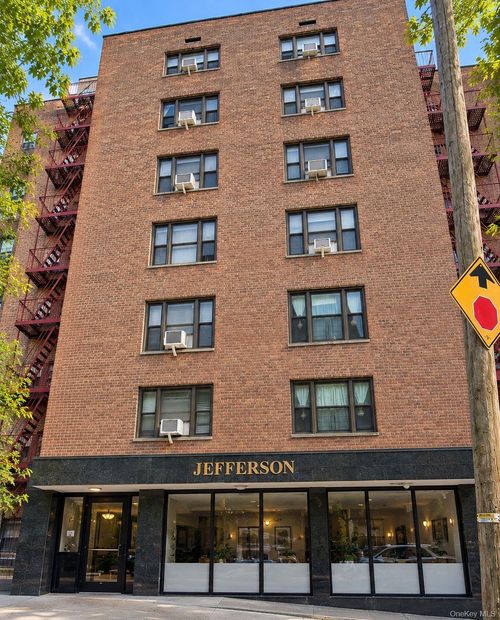 3g-99-04 57th Ave, Corona, NY, 11368-3716 | Card Image
