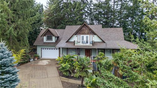 6042 Chippewa Rd, North Cowichan, BC, V9L5P5 | Card Image