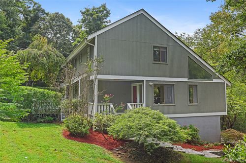 10 Deborah Ln, Chappaqua, NY, 10514-3004 | Card Image