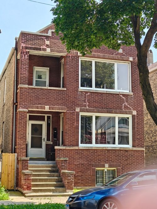 3937 S California Ave, Chicago, IL, 60632-1835 | Card Image