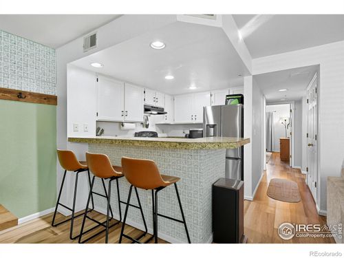 apt-104-935 Broadway, Boulder, CO, 80302-7069 | Card Image