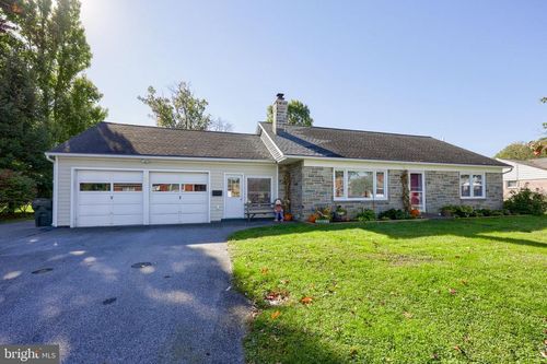 84 Rose Ave, LEOLA, PA, 17540-1406 | Card Image