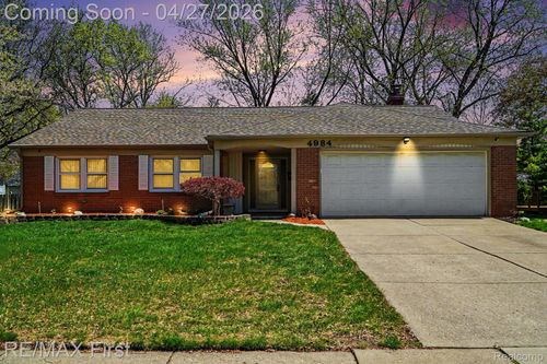 4984 Hyde Park Dr, Troy, MI, 48085-3532 | Card Image
