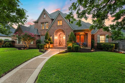 308 Oldenwood Ct, Colleyville, TX, 76034-6561 | Card Image
